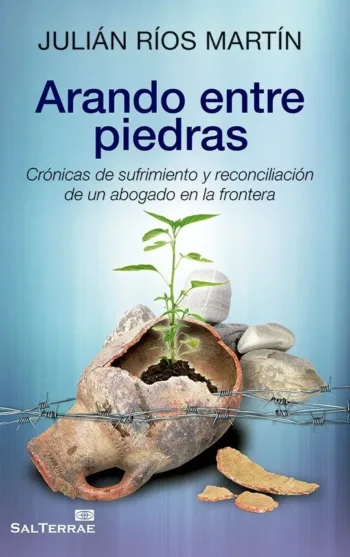 Arando entre piedras